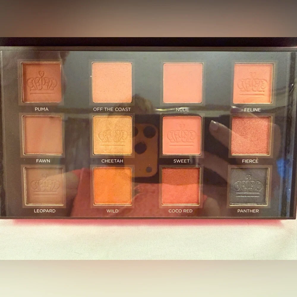 Juicy Couture Bundle Eyeshadow Palette - 2 Lip Gloss Sets